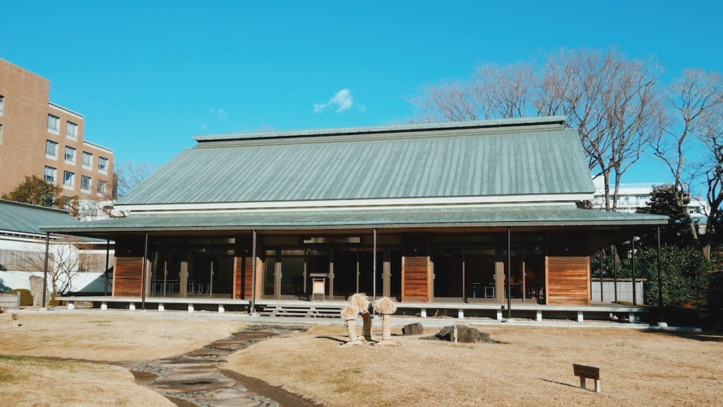 清澄庭園内の大正記念館