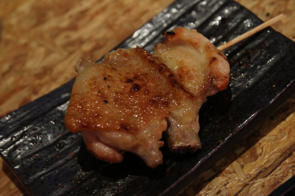 焼鳥アポロの焼鳥:手羽先